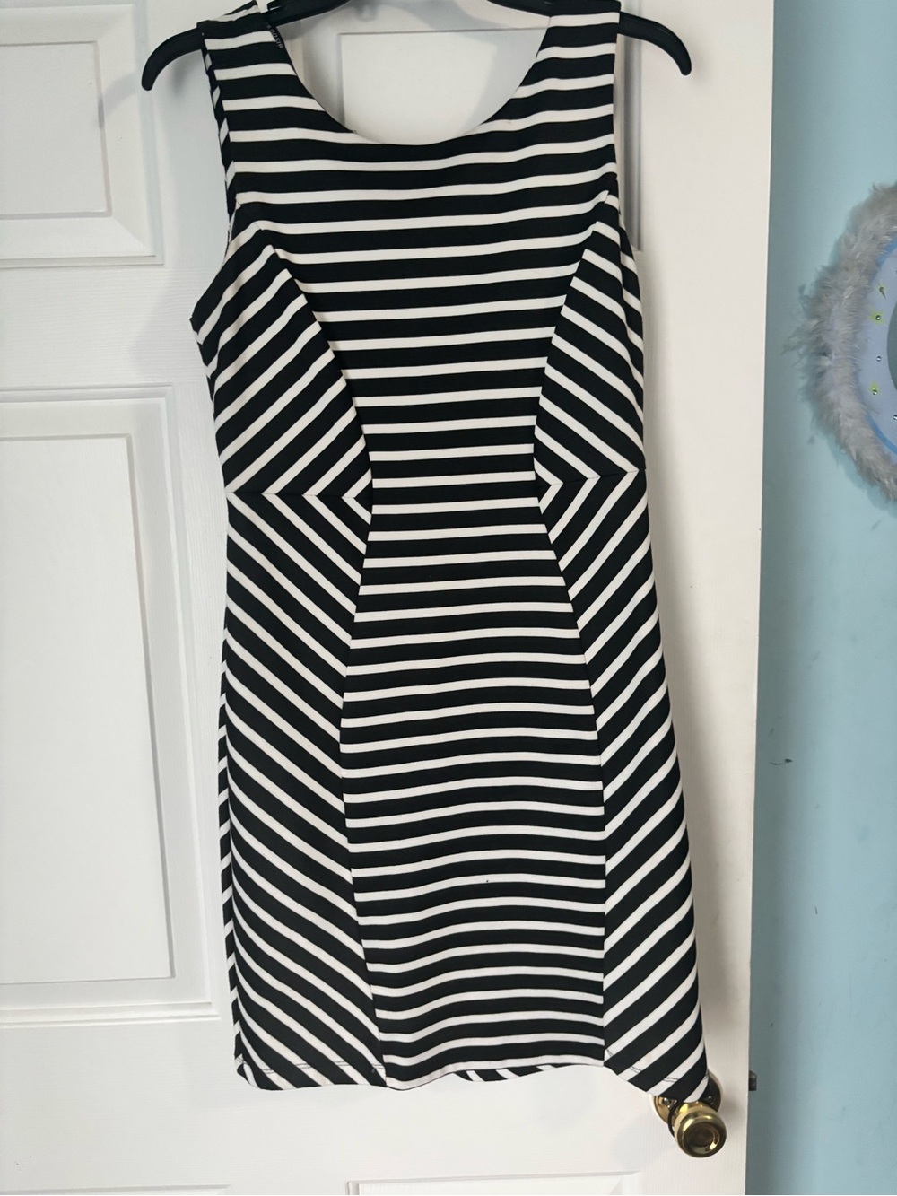 Bisou Bisou Black & White Striped Sleeveless Sheath Dress